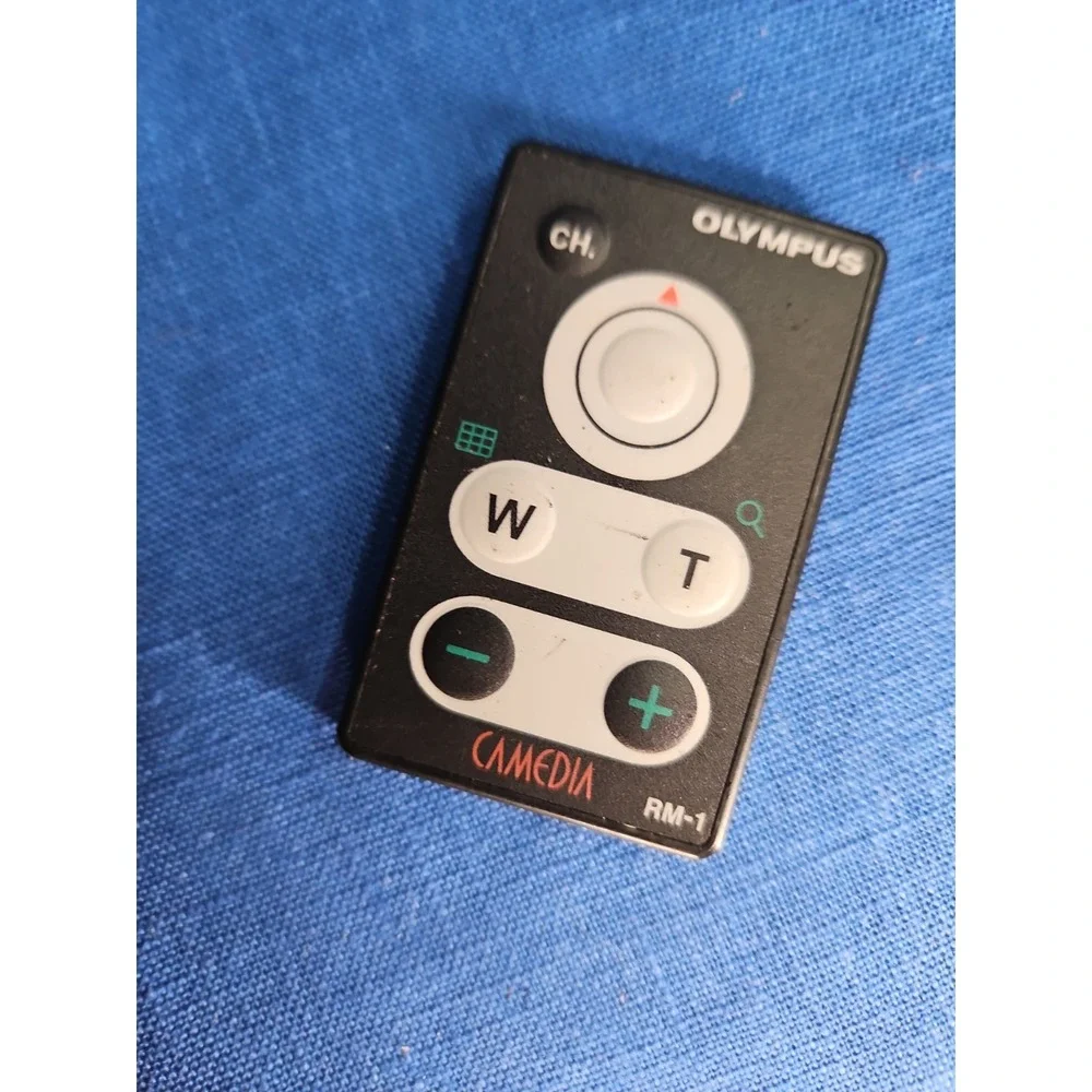 Vintage Y2K Digital Camera 3x Olympus C-2000 Z Camedia 2.1MP TESTED